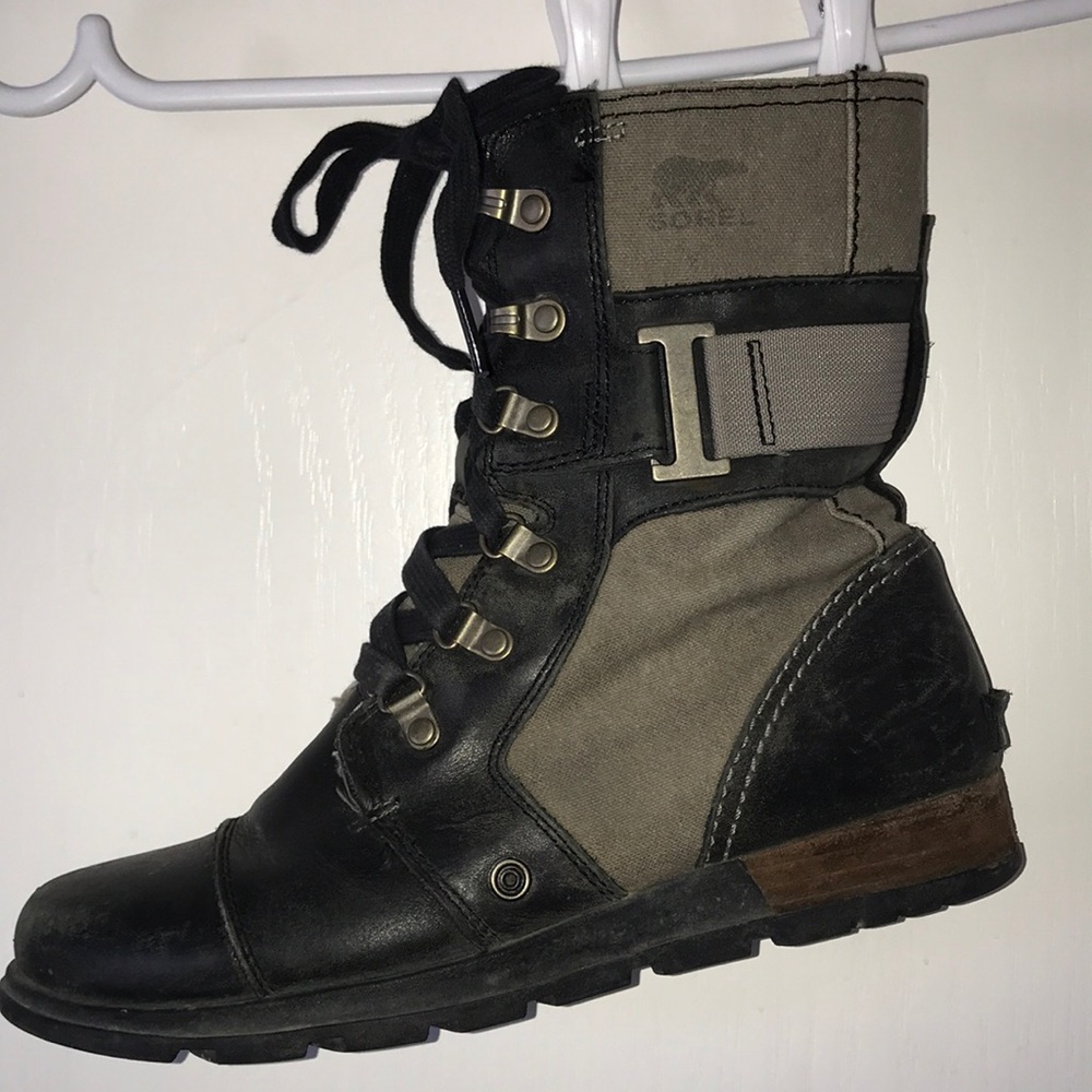 🥾Sorel Major Carly Lace Up Leather and Canvas Boots FF25